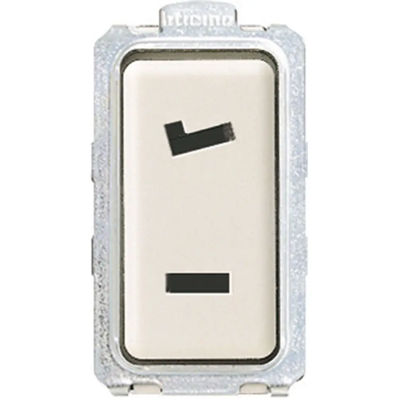 magic - presa speciale 2P polarizzata 24V - BTicino 5020N