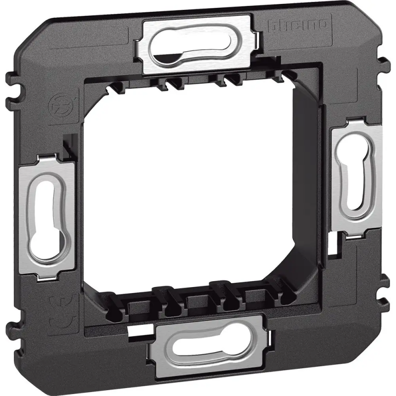 L.NOW - supporto 2M+1 - BTicino K8102