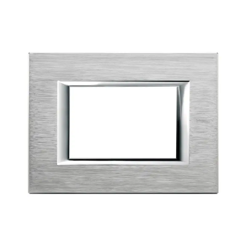 axolute - placca 3P cromo - BTicino HA4803CR