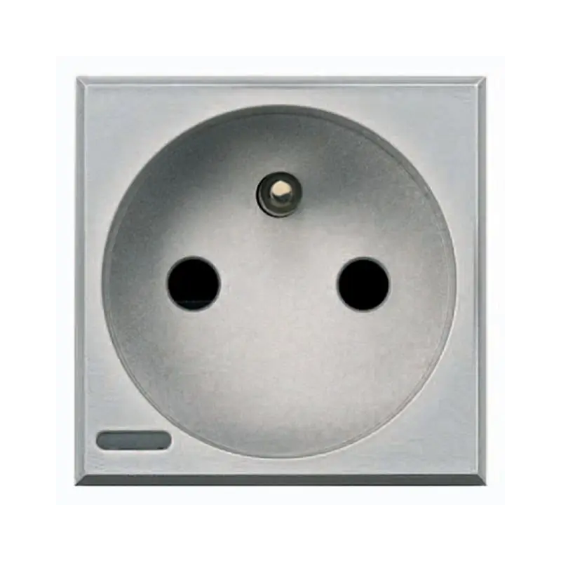 axolute - 2P+E socket F/B 16A auto - BTicino HC4142AN