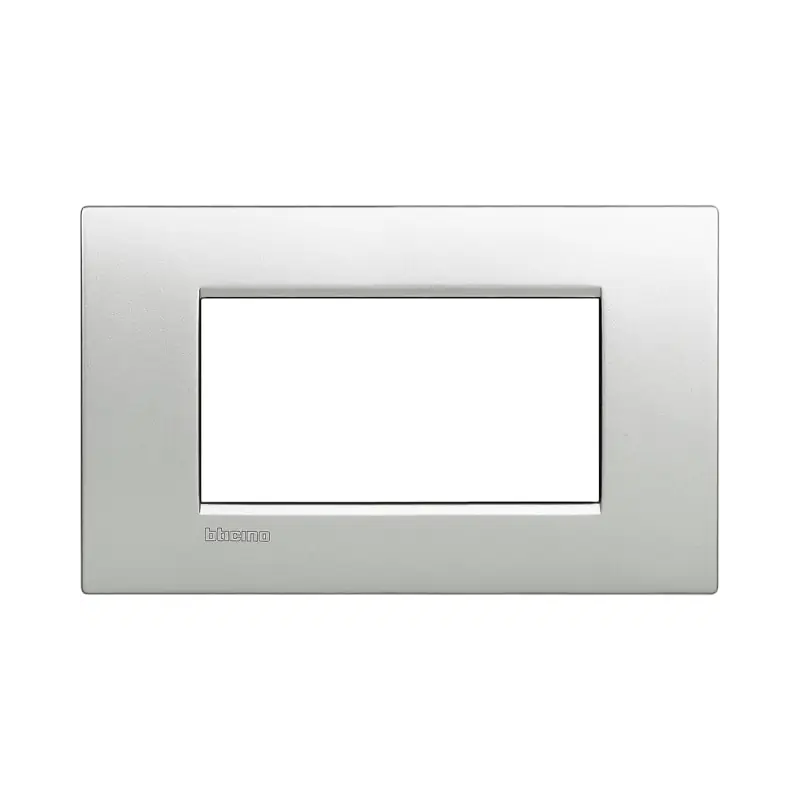 LL - placca 4P tech - BTicino LNC4804TE