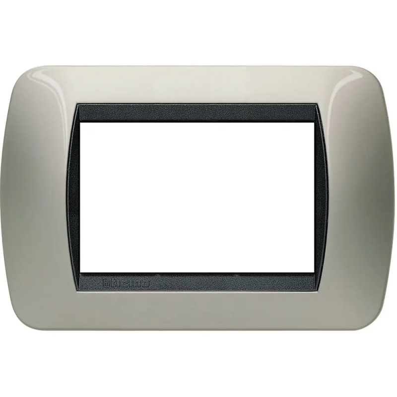 living int - placca 3 posti titanio chiaro - BTicino L4803TC